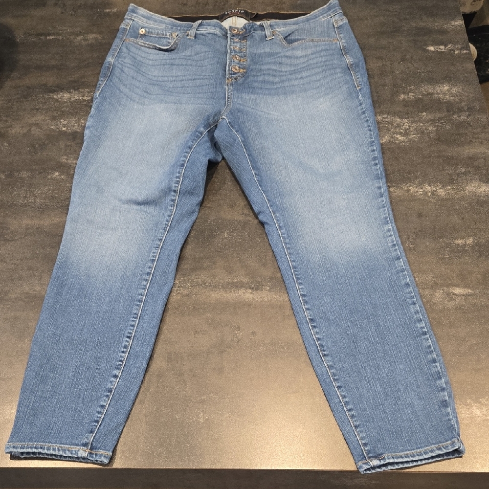 Torrid Light Blue Ankle Jeans
